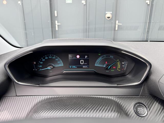 Peugeot e-208 EV Active 50 kWh | 3 fase | Apple Carplay | Meer foto's volgen | Prijs is rijklaar