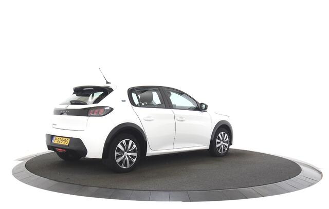 Peugeot e-208 EV Active 50 kWh Apple carplay / DAB ontvanger / Cruise control
