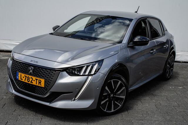 Peugeot e-208 EV GT 350 50 kWh Carplay/ 3-fase/ Half leer/ Sportstoelen/ Navigatie/ Camera/ Dab