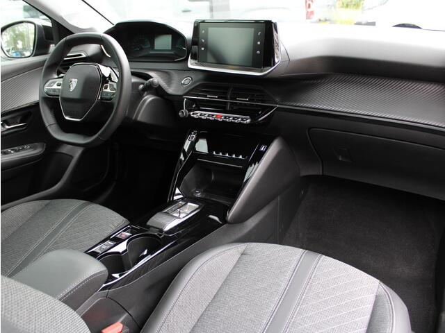 Peugeot e-208 EV Allure 50 kWh | Navi / Climate / Cruise