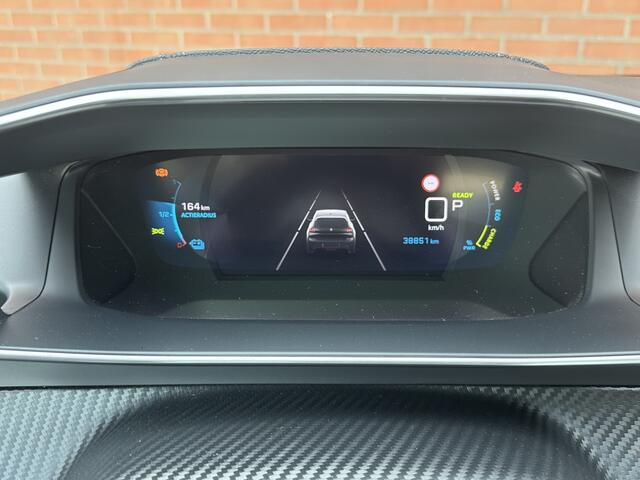 Peugeot e-208 EV GT Pack 50 kWh Élégance électrique met Franse flair!
