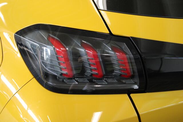 Peugeot e-208 EV GT 350 50 kWh | Incl. 12 maanden garantie | Stoelverwarming | Panoramadak | Climate control | Adaptieve cruise control | Parkeercamera | Apple carplay/Android auto |