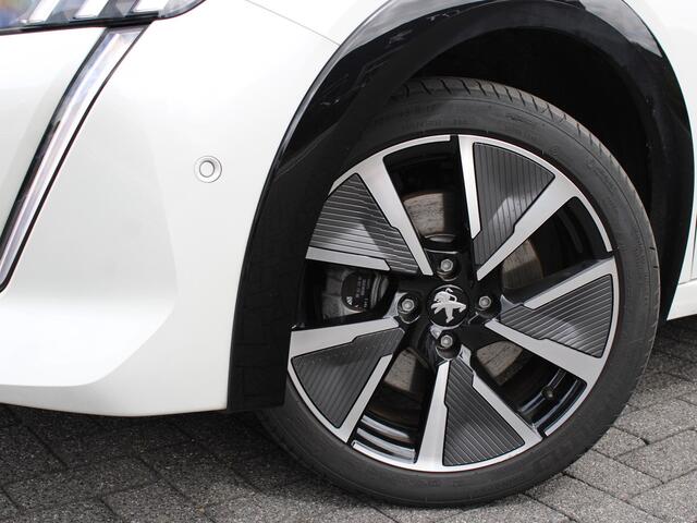 Peugeot e-208 EV GT Pack 50 kWh 136PK Navigatie, Achteruitrijcamera, Panoramadak, Stoelverwarming, Adaptieve Cruise Control