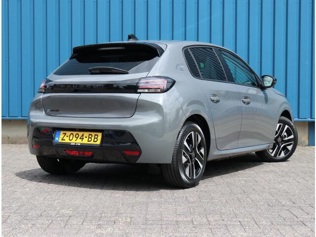 Peugeot e-208 EV Allure 136PK 51 kWh | AppleCarplay/Android Auto | 360'Camera | Parkeersensoren | FULL LED | Lederen Stuurwiel | Climate Control | Adaptive Cruise Control | 16" LMV | Isofix | Privacy Glass |