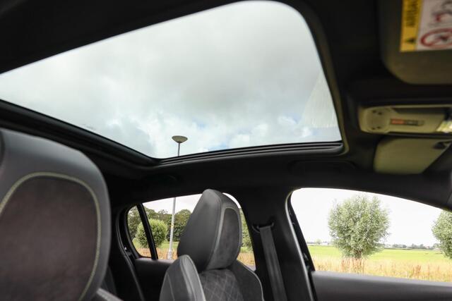 Peugeot e-208 EV GT 50 kWh SOH 91% ? 3 Fase ? Pano ? LED ? ACC