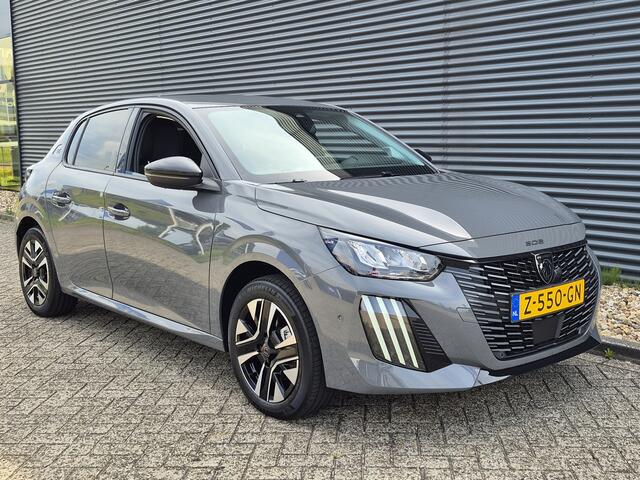 Peugeot e-208 EV Allure 51 kWh 3-Fase | Navigatie | Camera voor en achter | Cruise Control Adaptief | Dode Hoek Bewaking |