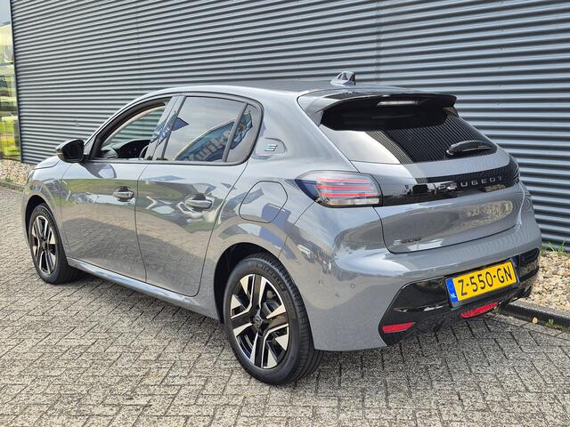 Peugeot e-208 EV Allure 51 kWh 3-Fase | Navigatie | Camera voor en achter | Cruise Control Adaptief | Dode Hoek Bewaking |
