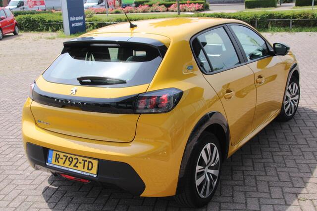 Peugeot e-208 EV Active 50 kWh