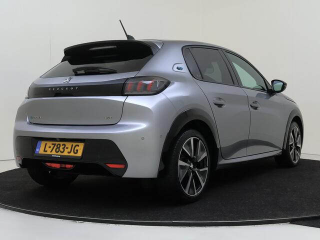 Peugeot e-208 EV 136 PK GT 350 50 kWh | Sport uitvoering | Camera | Navigatie | Parkeerhulp |