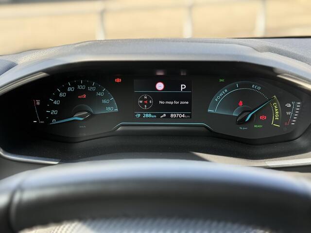 Peugeot e-208 EV Active Pack 50 kWh | Navi | Camera |