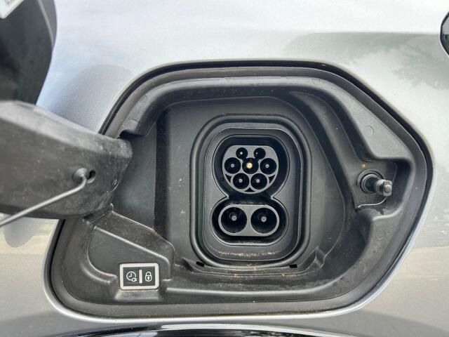 Peugeot e-208 EV Active Pck 50 kWh STOELVERW. / CARPLAY / LED / ANDROID / DAB+