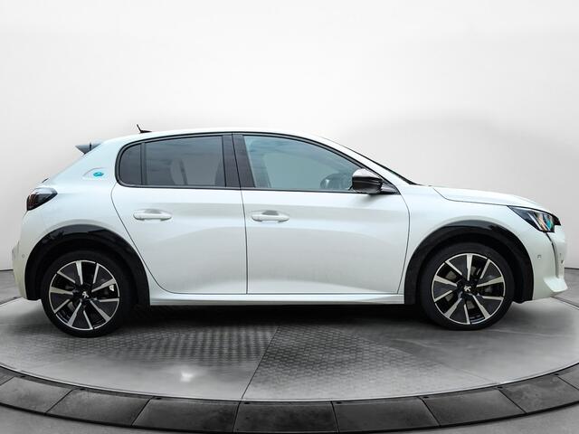Peugeot e-208 EV GT Pack 50 kWh (136 PK) Keurig-Onderh. BOVAG-Garantie.