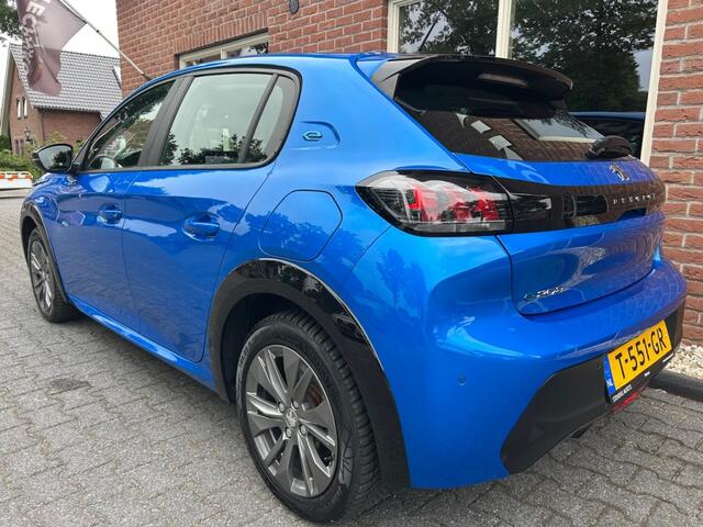 Peugeot e-208 EV Active Pck 50 kWh STOELVERW. / CARPLAY / LED / ANDROID / DAB+
