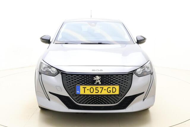 Peugeot e-208 EV Allure Pack 50 kWh 136pk | Climate Control | Cruise Control | Navigatie via Apple Carplay Android Auto | Lichtmetalen Velgen | Stoelverwarming