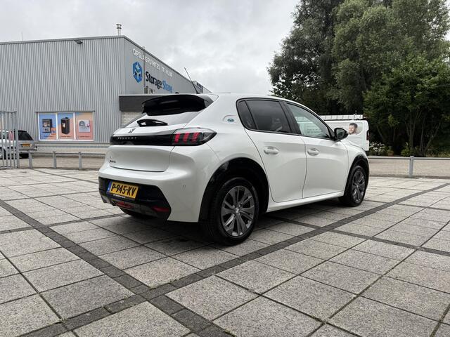Peugeot e-208 EV Allure 50 kWh Aut. | Navi | Camera | CarPlay |