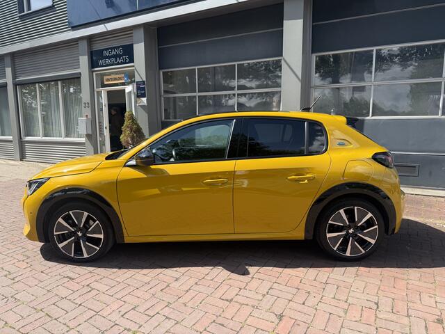Peugeot e-208 EV GT Pack 50 kWh Bj 2021 2e eigen Dealer onderhouden !!