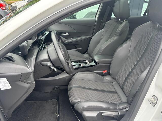 Peugeot e-208 EV GT Pack 50 kWh | Aviloo 92% | 12 maanden BOVAG garantie! |