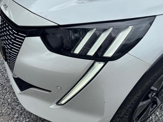 Peugeot e-208 EV GT Pack 50 kWh | Aviloo 92% | 12 maanden BOVAG garantie! |