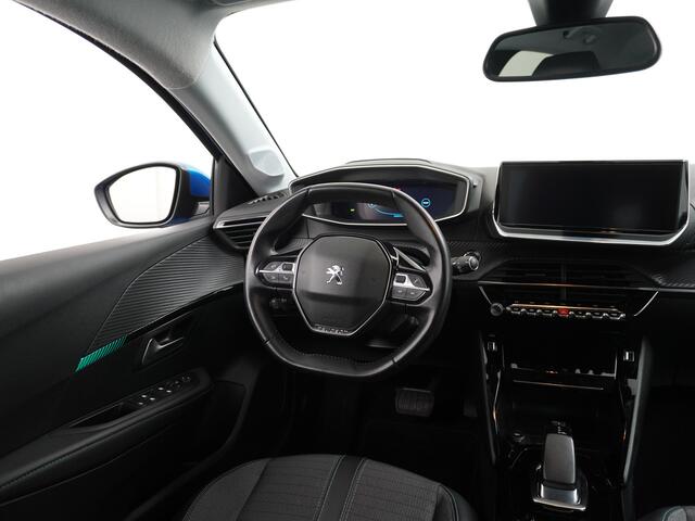 Peugeot e-208 EV 50kWh Adaptive-Cruise Apple Carplay Android Cruise Keyless Led PDC Allure Dab Lmv 16" Bluetooth Regensensor Rijstrooksensor Verkeersbord detectie