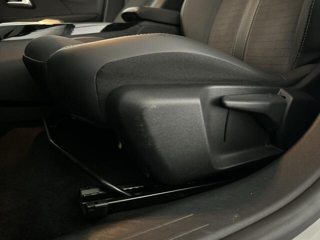 Peugeot e-208 EV Allure Pack 50 kWh Apple Carplay/Android Auto | Camera | Navigatie