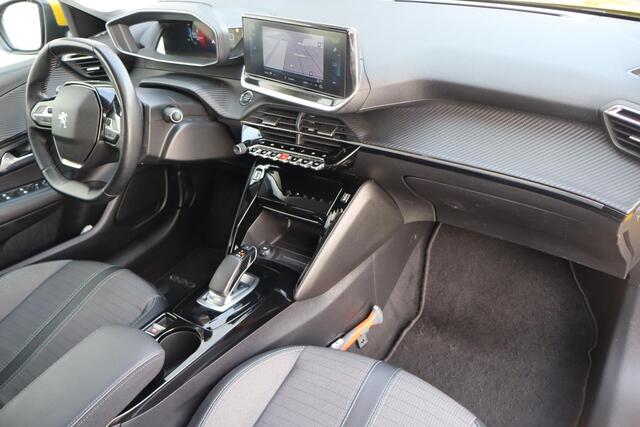 Peugeot e-208 EV Allure 50 kWh SOH 93%, BTW Auto, Adaptieve cruise control, Panoramadak, Camera, Virtual Cockpit