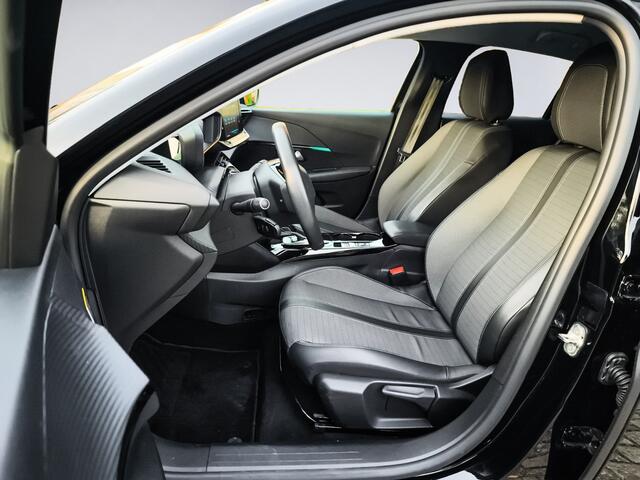Peugeot e-208 EV Allure Pack 50 kWh 1e Eig. & Keurig-Onderh. BOVAG-Garantie. NL-Auto.