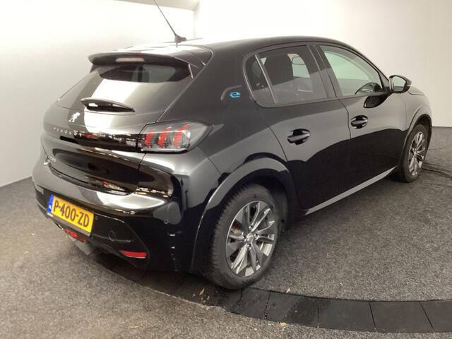 Peugeot e-208 EV Allure 50 kWh | Carplay | Camera | Clima | Stoelverwarming |*