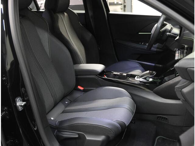 Peugeot e-208 EV GT Pack 50 kWh 136PK | 1ste eigenaar | AppleCarplay/Android Auto | 17"LMV | Camera | AUTOMAAT | Keyless | Cruise Control | Climate Control | Camera | FULL LED | Sfeerverlichting | Isofix | Privacy Glass |