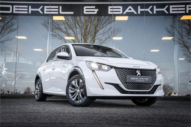 Peugeot e-208 EV Allure 50 kWh ** Camera ** Stoelverwarming ** Rijbereik tot 340km (WLTP)