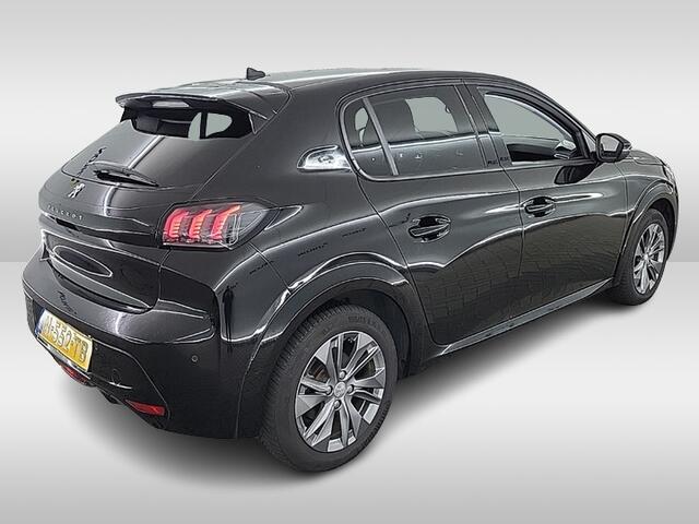 Peugeot e-208 EV Allure Pack 50 kWh 3-Fase 1e-EIg. & Keurig-Onderh. BOVAG-Garantie. NL-Auto.