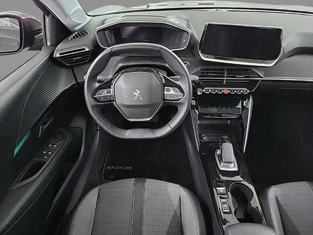 Peugeot e-208 EV Allure Pack 50 kWh 3-Fase 1e-EIg. & Keurig-Onderh. BOVAG-Garantie. NL-Auto.
