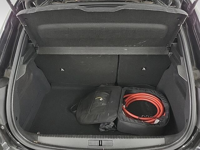 Peugeot e-208 EV Allure Pack 50 kWh 3-Fase 1e-EIg. & Keurig-Onderh. BOVAG-Garantie. NL-Auto.