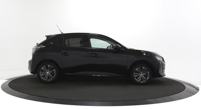 Peugeot e-208 EV Allure Pack 50 kWh Carplay / Camera / SOH 91%