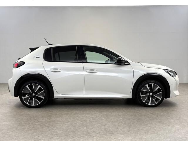 Peugeot e-208 EV GT Pack 50 kWh | SOH 94% | Snelladen | Camera | Virtual | Adap. Cruise | Sfeer | Carplay | Stoelverw. | NAP