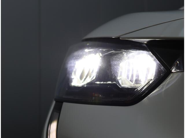 Peugeot e-208 EV Allure Première 50 kWh | Camera | Stoelverwarming | Keyless