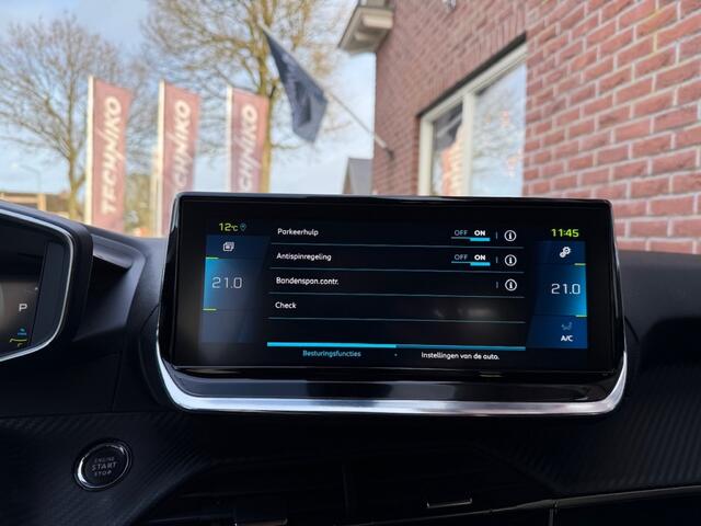 Peugeot e-208 EV Allure 50 kWh CAMERA / KEYLESS / V+A PDC / LMV / PARELMOER WI