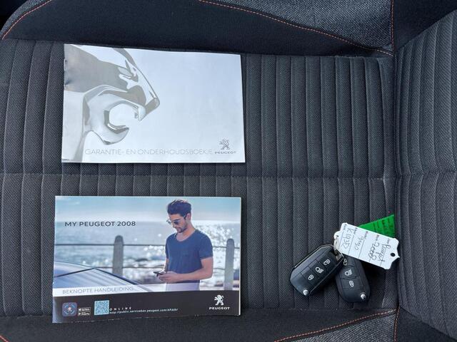 Peugeot e-208 EV Allure Première 50 kWh Soh batterij 88%