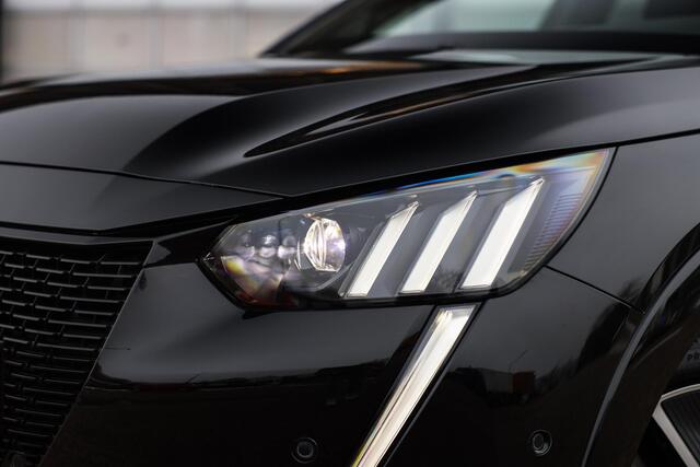 Peugeot e-208 EV GT Pack 50 kWh ? 3 Fase ? SOH 95% ? ACC