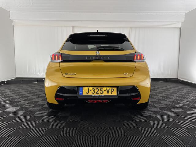 Peugeot e-208 EV GT 350 50 kWh [ 3-Fase ] {SOH-88%} (INCL.BTW) *FULL-LED | DIGI-COCKPIT | BLINDSPOT | CAMERA | LEATHER-ALCANTARA | AMBIENT-LIGHT | NAVI-FULLMAP | LANE-ASSIST | KEYLESS | DAB | CCS-FASTLOADER | HEATED-SPORTSEATS | 17''ALU