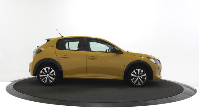 Peugeot e-208 EV Active 50 kWh SOH 100% / Clima / Lage km stand