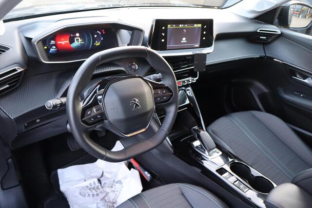 Peugeot e-208 EV Allure Pack 50 kWh Apple Carplay, Cruise control, Camera, Climate control, Lichtmetalen wielen
