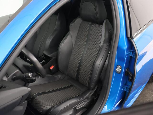 Peugeot e-208 EV GT Pack 50 kWh | Adaptive cruise | Carplay | Camera | Half leder | Keyless | Sportstoelen | Navigatie | Full LED