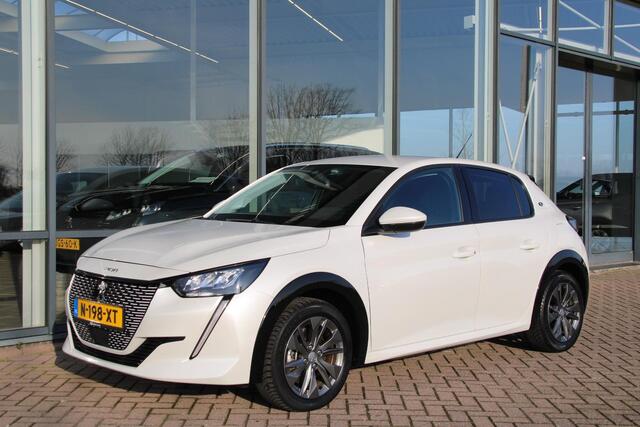 Peugeot e-208 EV Allure Pack 50 kWh Airco Camera Carplay 35.860km 1e eig. dealer onderhouden