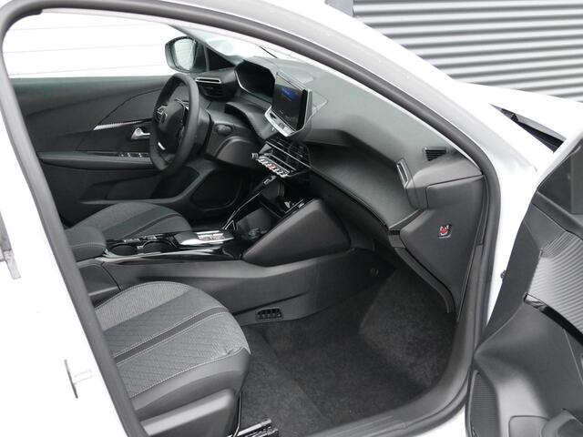 Peugeot e-208 EV Allure Avantage 51 kWh | 156 PK | 433KM WLTP | Draadloos Apple Carplay & Android Auto | Camera Voor & Achter | Navigatie | Adaptief Cruise Control |