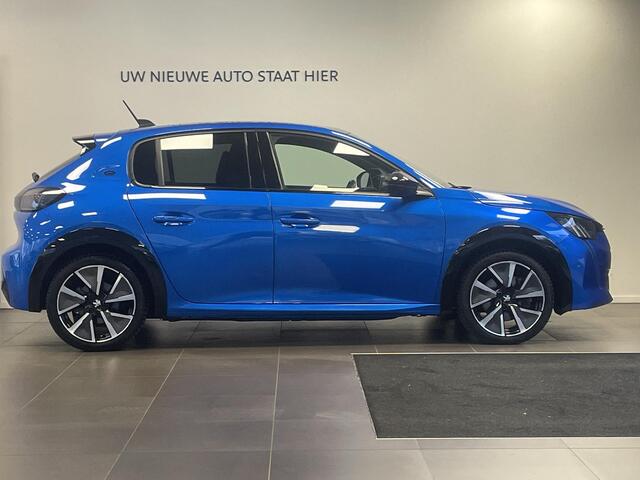 Peugeot e-208 GT EV 3-FASEN 50kWh 136pk | PANODAK | STOELVERW. | DODEHOEKBEW. | WARMTEPOMP | CAMERA | NAVI | DAB+ | CLIMA | CRUISE