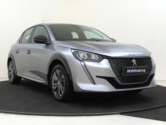 Peugeot e-208 EV Active Pack 50 kWh 3-FASE | Navigatie | Climate Control | Carplay | Parkeerhulp |