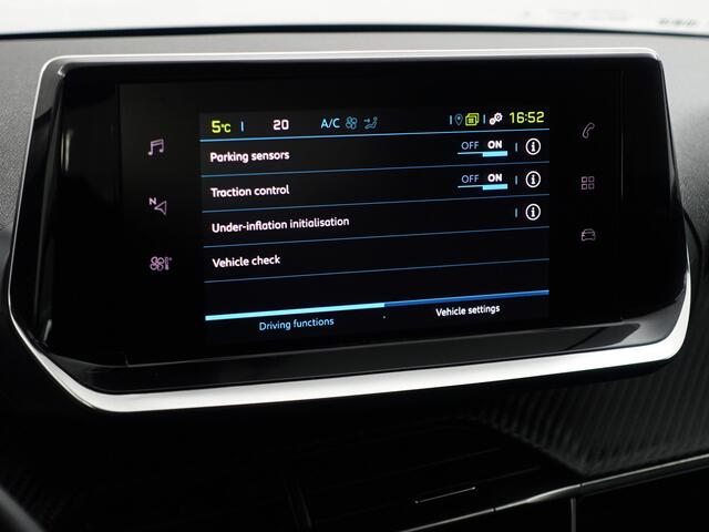 Peugeot e-208 EV Active Pack 50 kWh- Carplay, Android Auto, Lane Assist, Privacy Glass, Xenon Led, Carbon