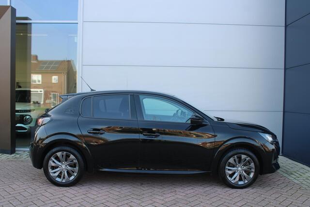 Peugeot e-208 EV Allure Pack 50 kWh Automaat Airco Navi Camera Carplay 1e eigenaar