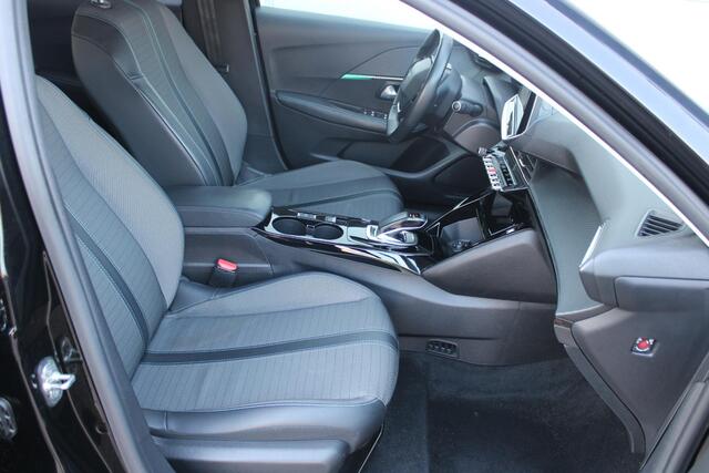 Peugeot e-208 EV Allure Pack 50 kWh Automaat Airco Navi Camera Carplay 1e eigenaar