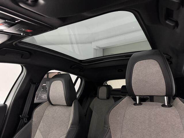 Peugeot e-208 EV GT 50 kWh | Snelladen | SOH 93% | Pano | Sfeer | Virtual | Clima | Adap. Cruise | Camera | Carplay